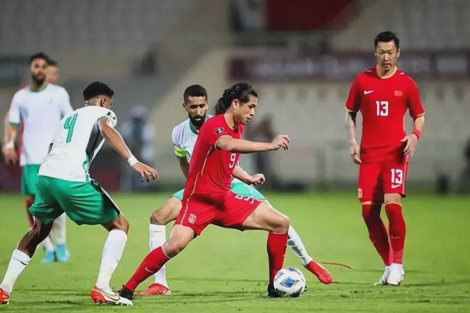 爱游戏体育地址-法兰克福遭遇逆转，客场-不敌波尔图小组出线险象环生的简单介绍