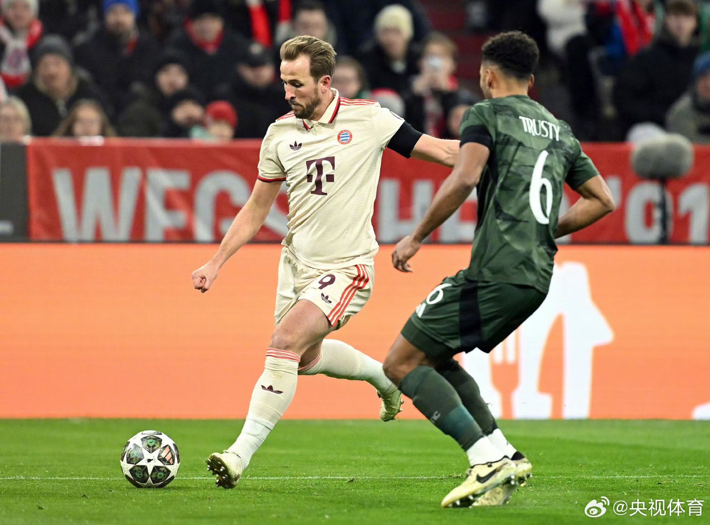 爱游戏体育直播-拜仁慕尼黑客场战平沙尔克，稳居积分榜首的简单介绍