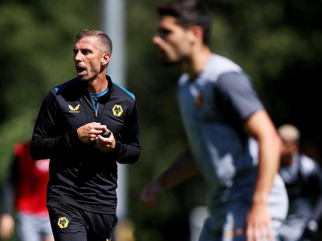 爱游戏官网-包含沃尔夫斯堡队取得连胜，实力逐渐提升的词条