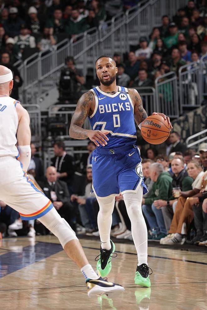 爱游戏体育直播-河床冲击冠军，锋线磨合进入关键期