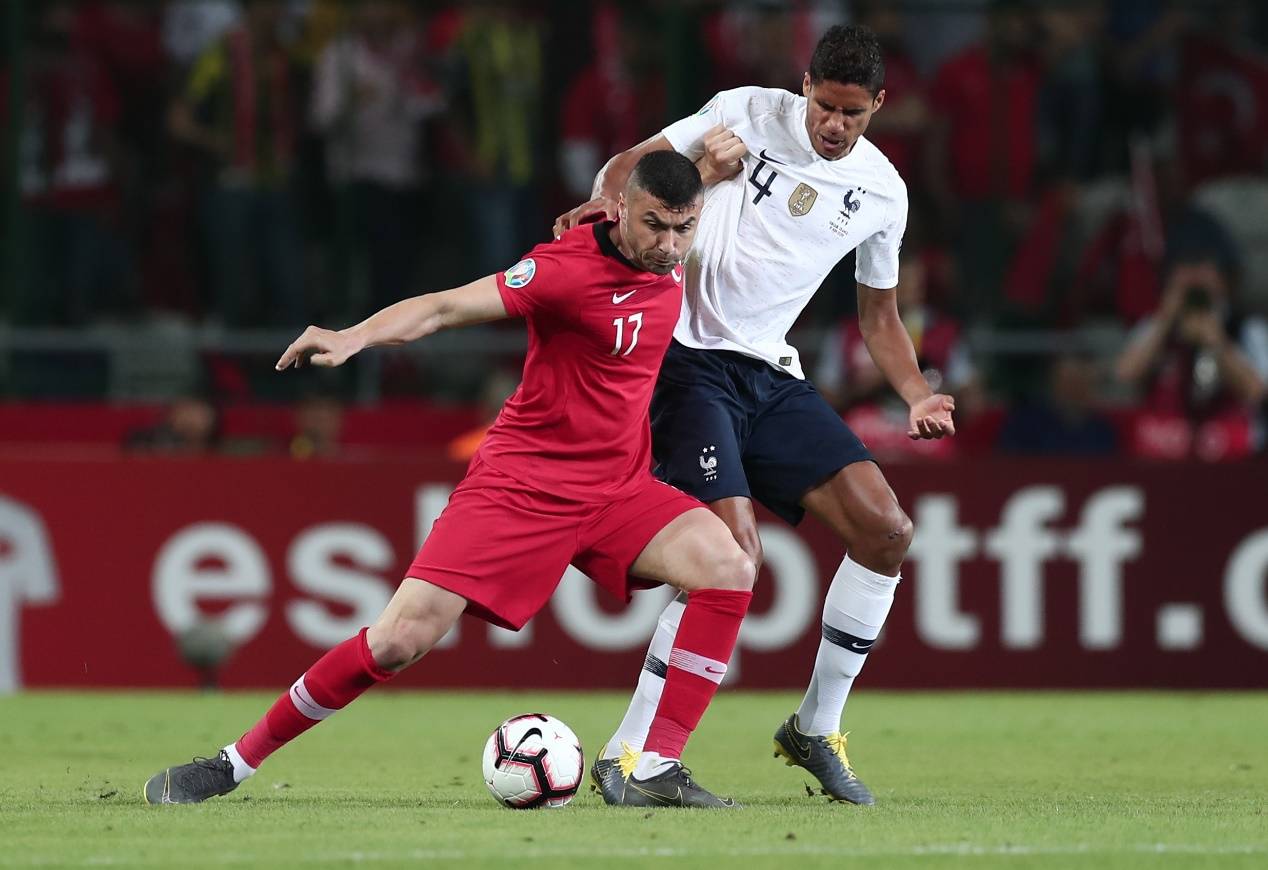 爱游戏中国官网-克罗地亚国家队出色发挥，晋级成为黑马的简单介绍