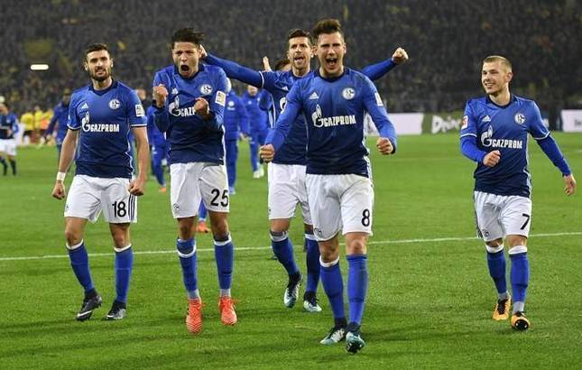 爱游戏亚洲官网-曼海姆主场击败沙尔克04，获得重要三分