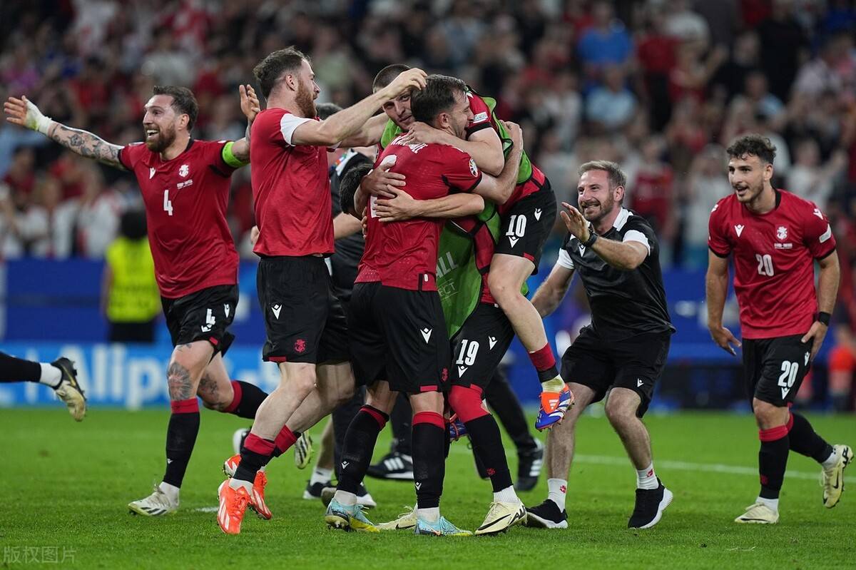 关于俄罗斯大胜斯洛文尼亚,晋级欧洲杯16强的信息 关于俄罗斯大胜斯洛文尼亚,晋级欧洲杯16强的信息