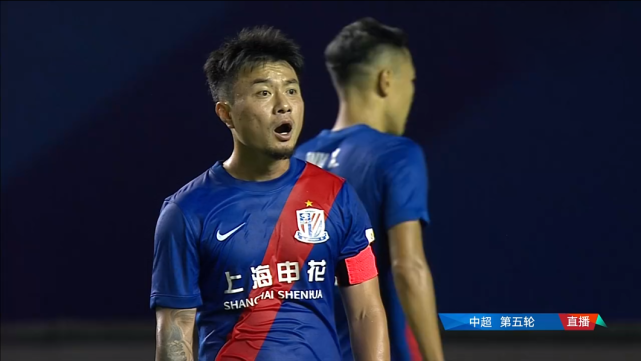 比赛节奏快速,双方场面逐渐胶着的简单介绍 比赛节奏快速,双方场面逐渐胶着的简单介绍