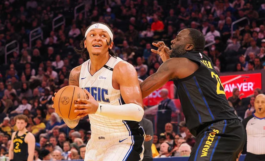 爱游戏官网-格林今晚发挥抢眼，帮助球队击败了竞争对手的简单介绍