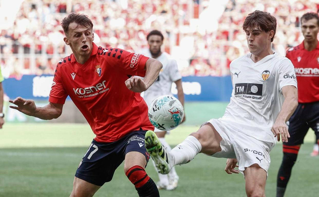 爱游戏官网入口-皇家社会激战奥萨苏纳，胜负难料