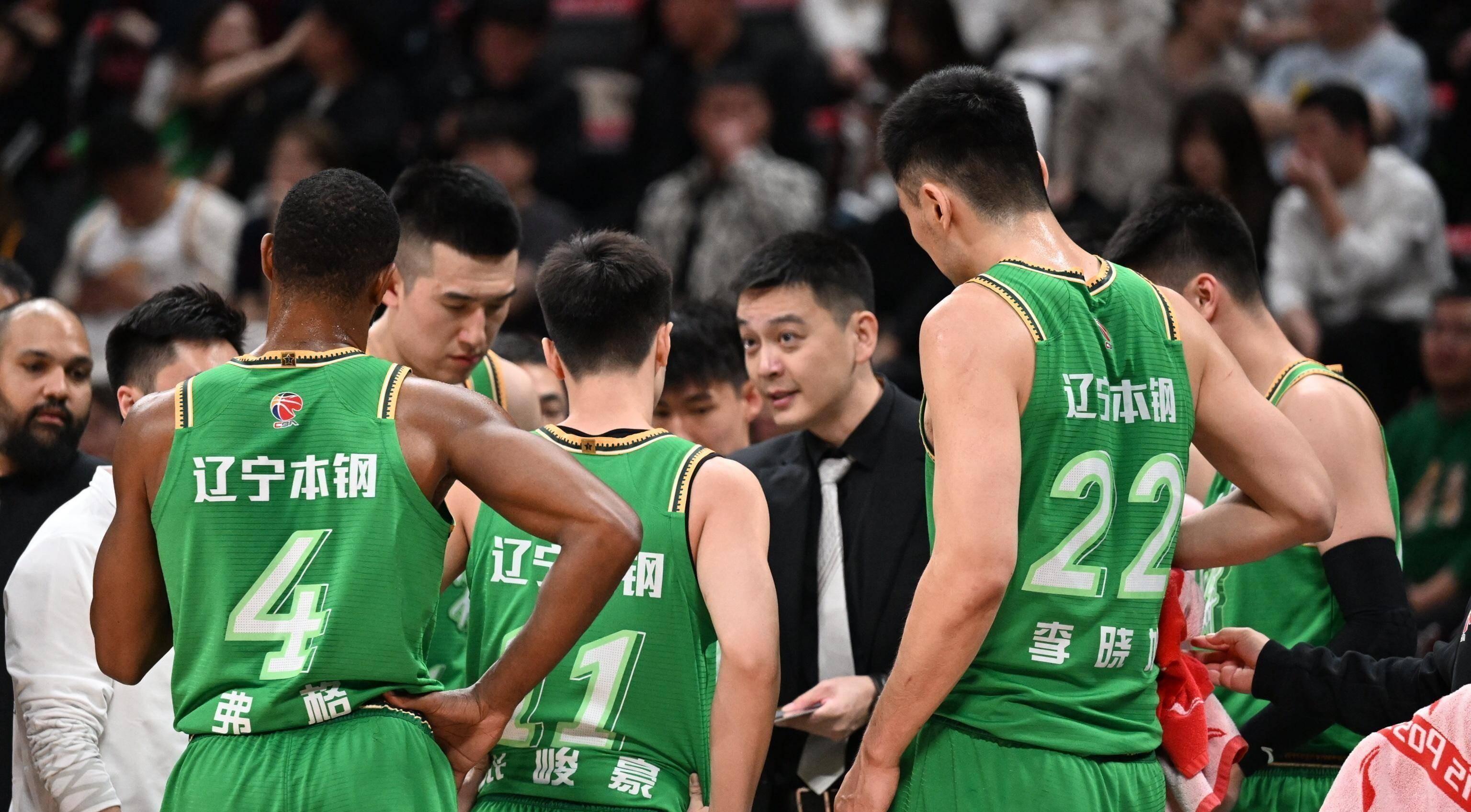 爱游戏体育地址-广东队主场势如破竹，继续领跑积分榜的简单介绍