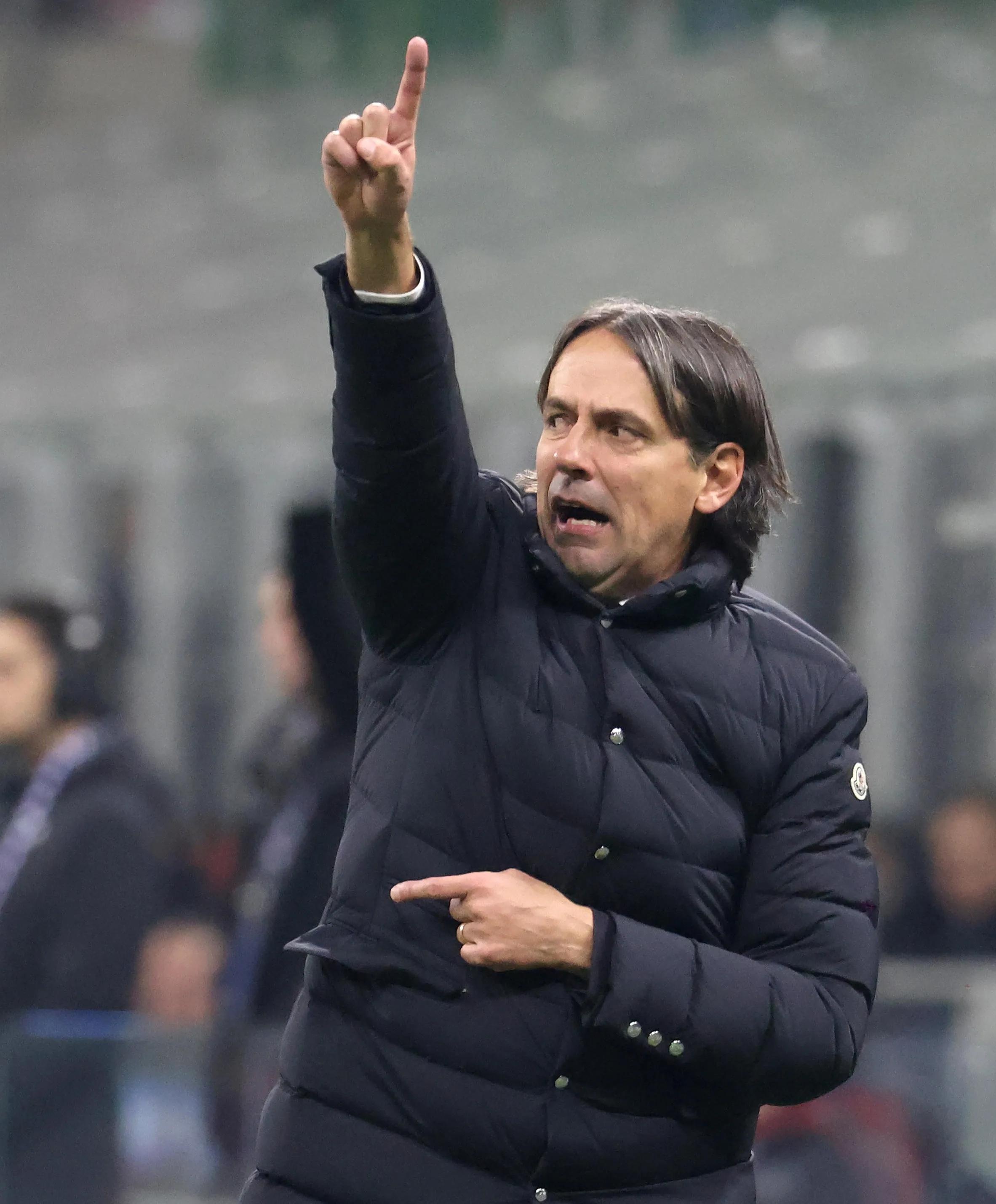 巴萨前锋连场进球,稳步领跑射手榜的简单介绍 巴萨前锋连场进球,稳步领跑射手榜的简单介绍