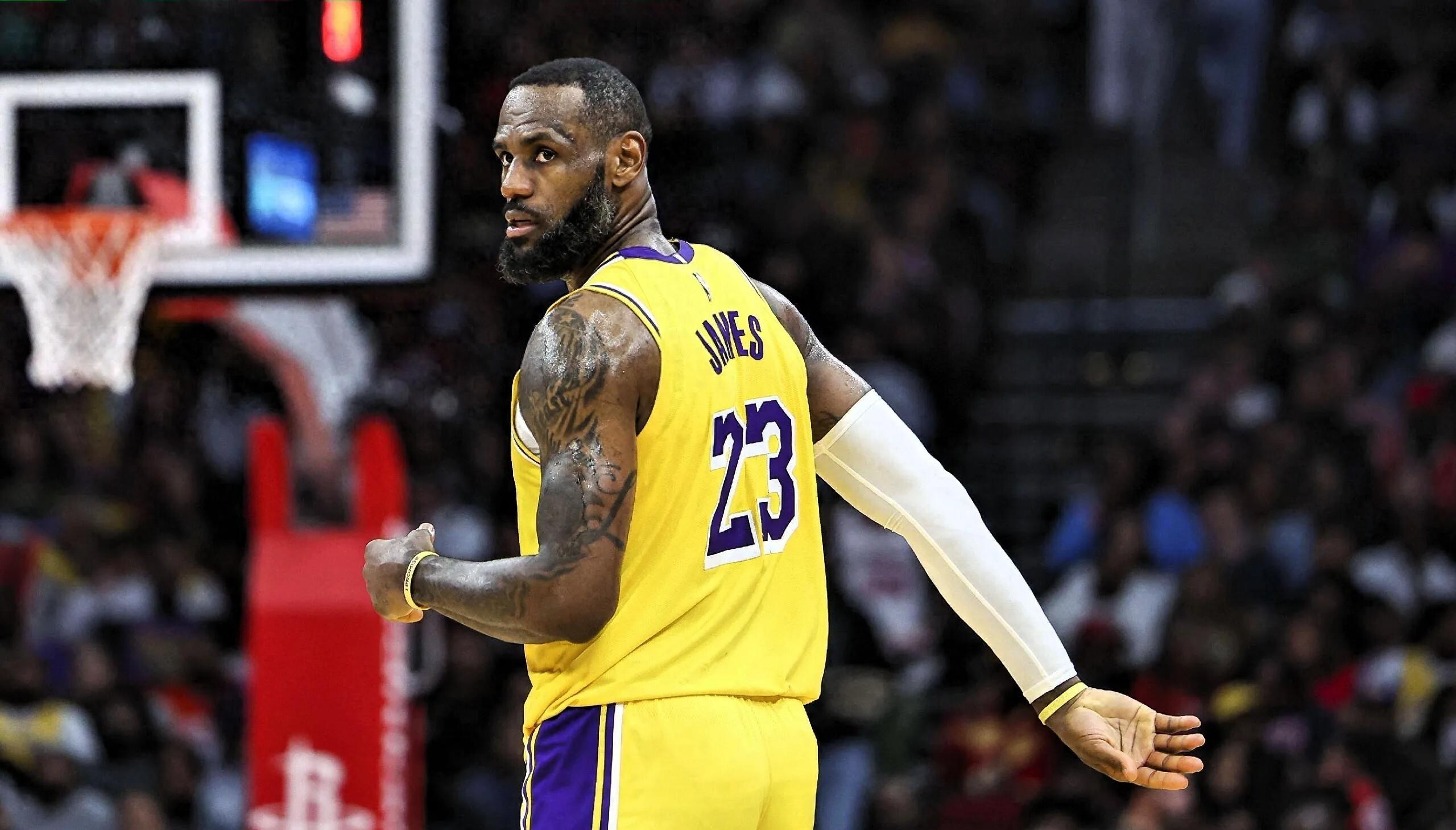 爱游戏中国官网-大洛不满变成替补，湖人内讧升级的简单介绍