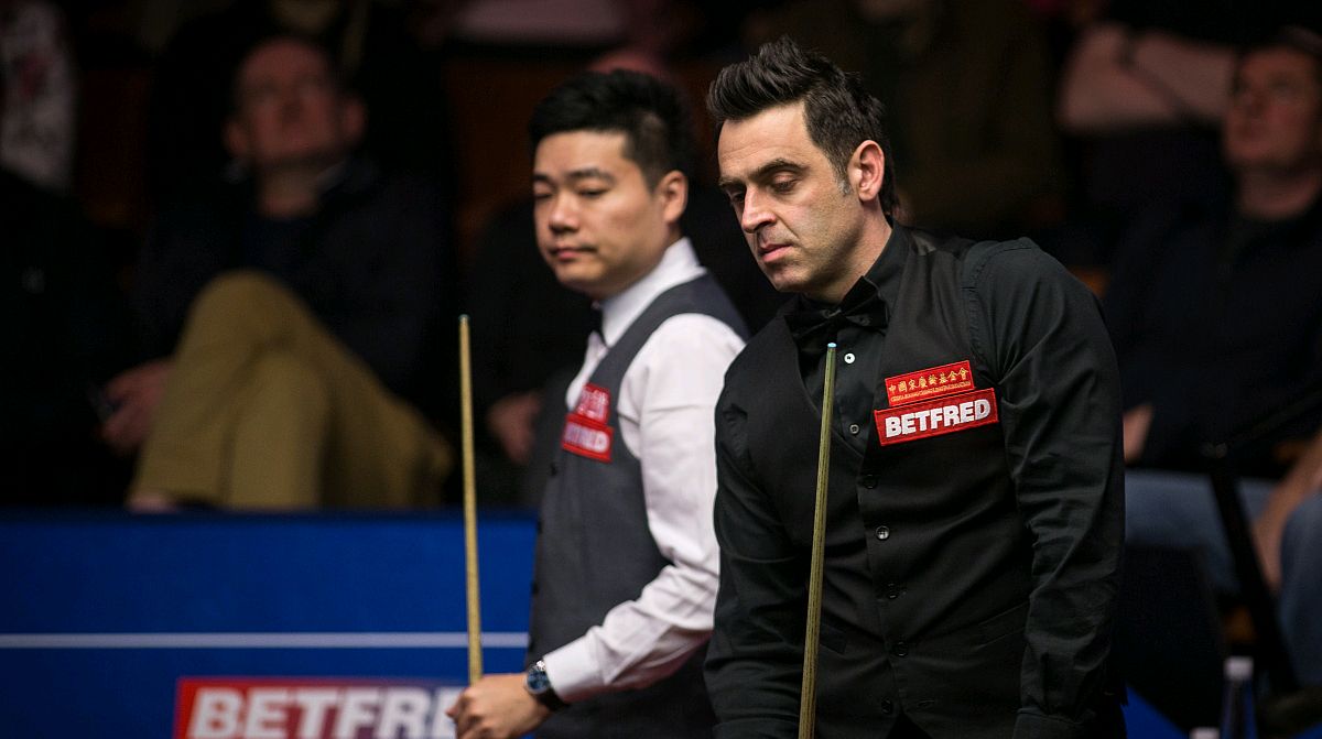 关于苏格兰队取得胜利，成功晋级四分之一决赛的信息