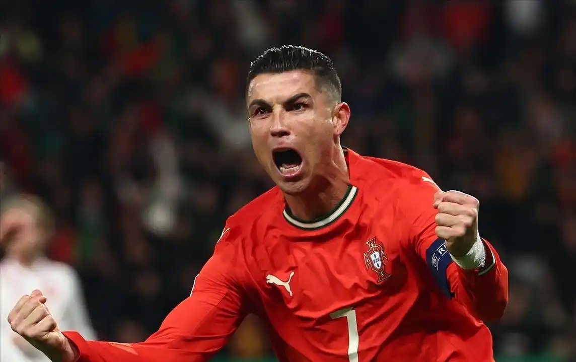 赛季首场胜利让球队信心倍增 赛季首场胜利让球队信心倍增