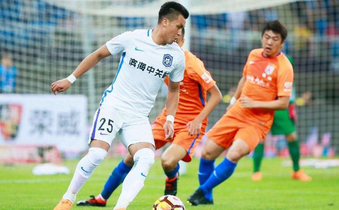 爱游戏官方登录入口-天津泰达队长受伤，球队面临阵容调整的简单介绍